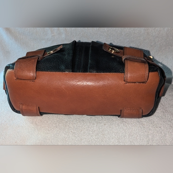 Vintage Michael Kors black and brown shoulder bag. - Picture 5 of 13